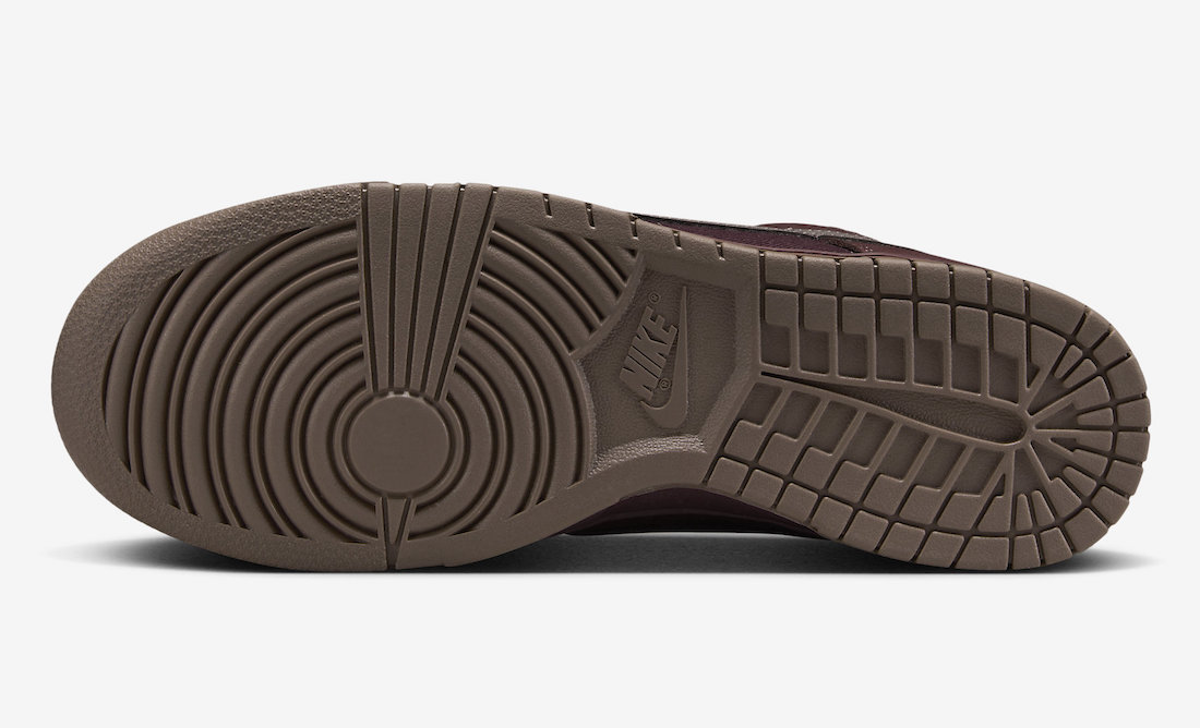 Nike Dunk Low Premium Burgundy Crush Outsole