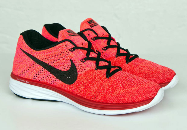 nike-flyknit-lunar3-university-red-bright-crimson-1.jpg