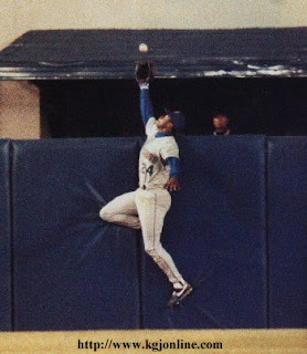 griffey+catch.jpg