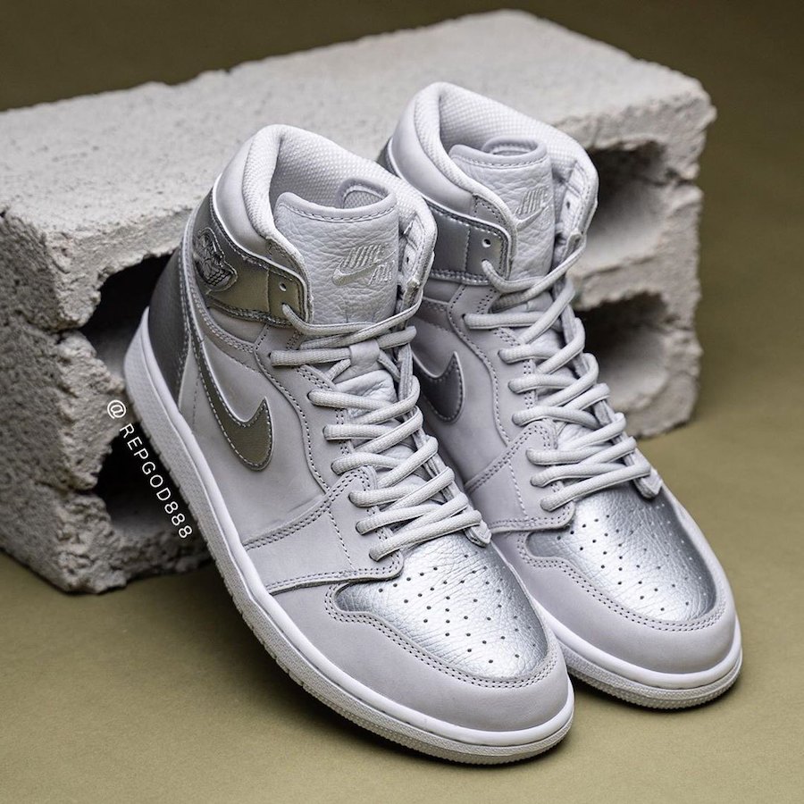 Air-Jordan-1-Japan-Neutral-Grey-Metallic-Silver-DC1788-029-Release-Date-6.jpg