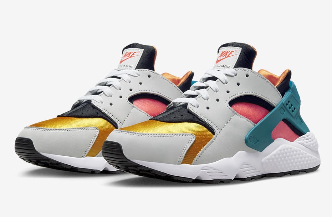 Nike Air Huarache Run NYC DZ4859-001 Release Date