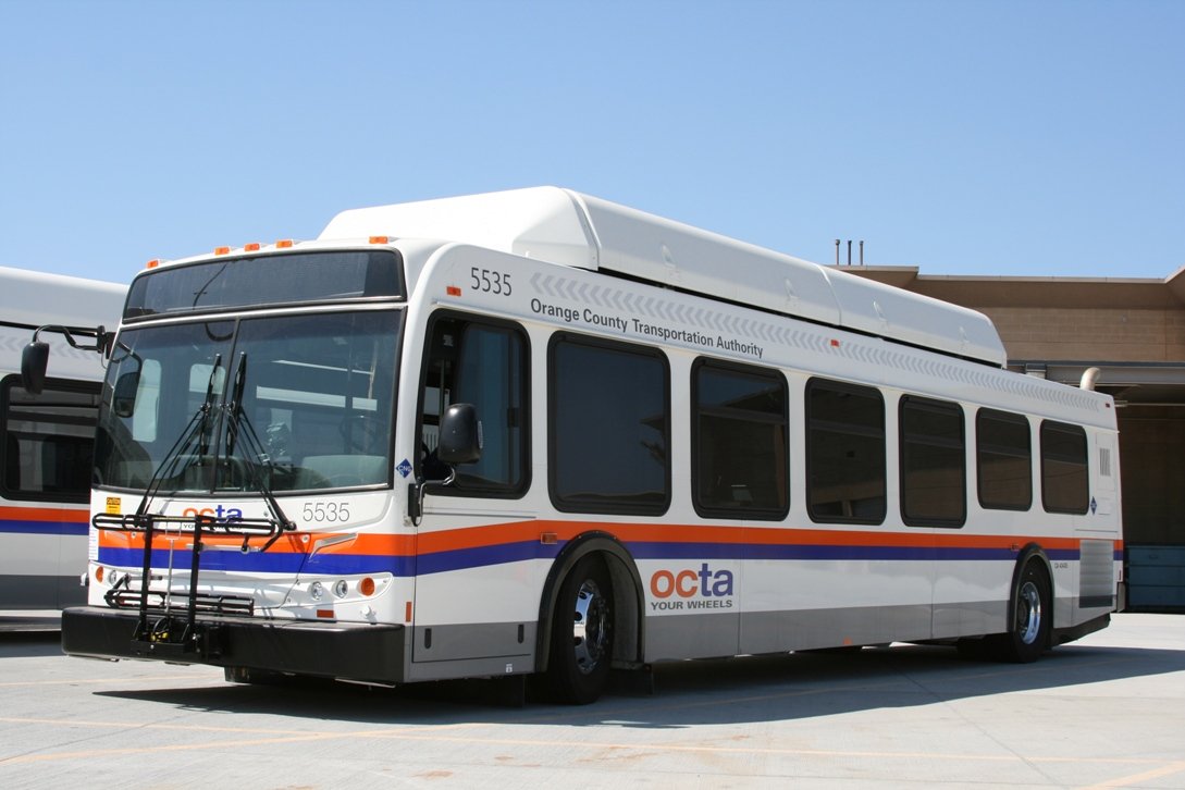 octa5535-08-03-07ea.jpg