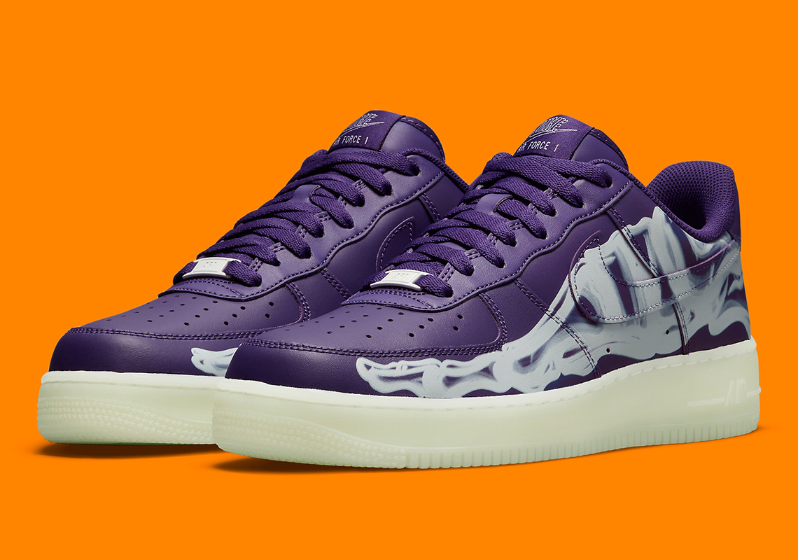 nike-air-force-1-low-skeleton-halloween-court-purple-CU8067-500-7.jpg