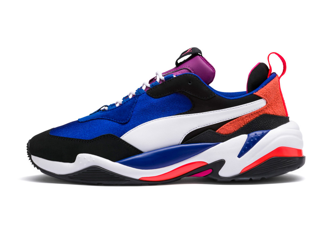 puma-thunder-blue-red-black-white-1.jpg