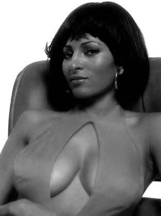 Pam_Grier.jpg