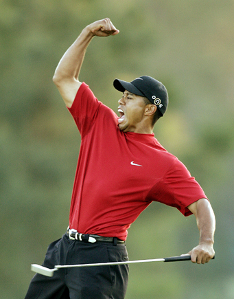 tiger+woods+fist+pump.jpg