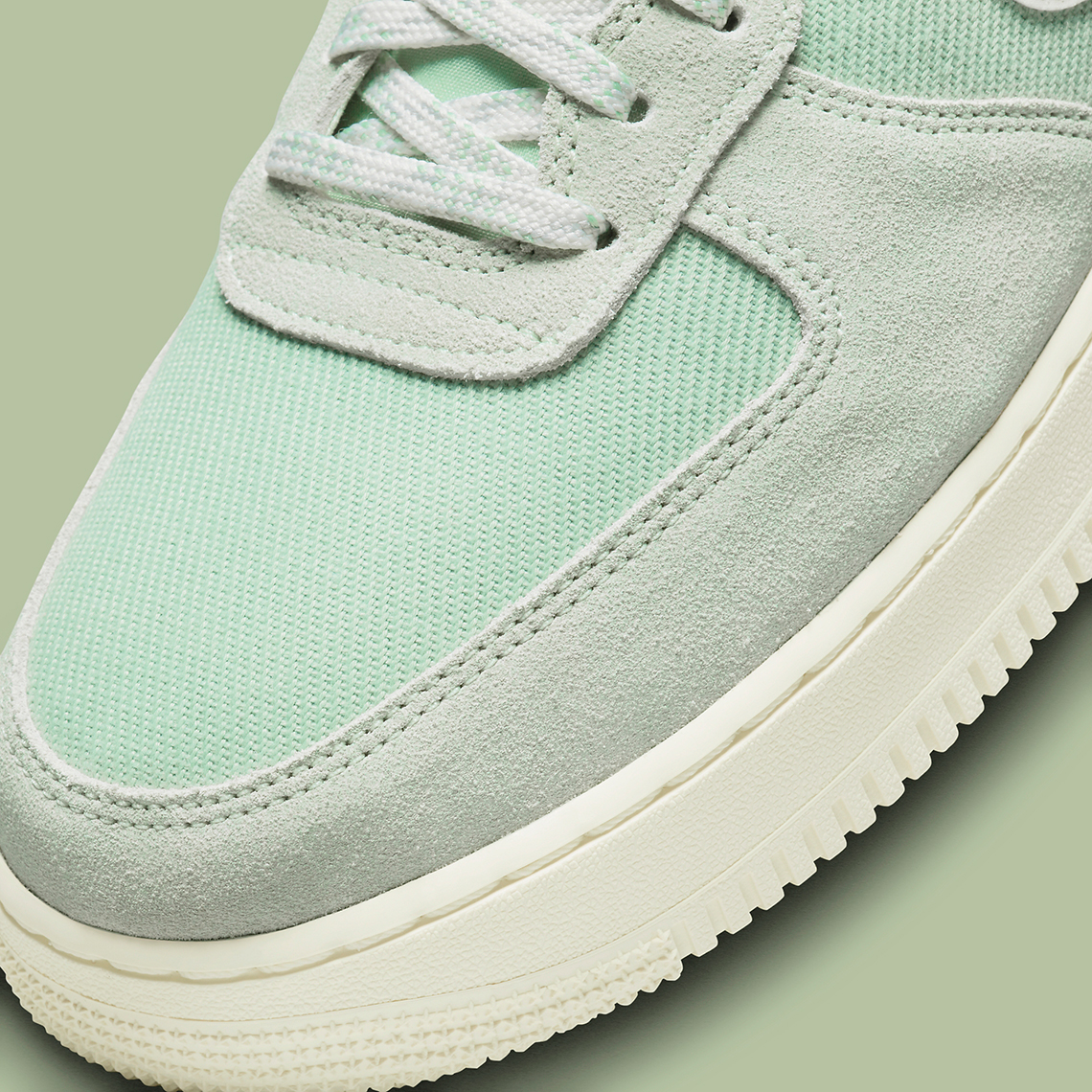 nike-air-force-1-low-certified-fresh-enamel-green-sail-do9801-300-1.jpg