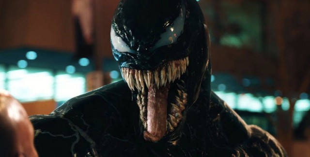 Venom_fangs.jpg