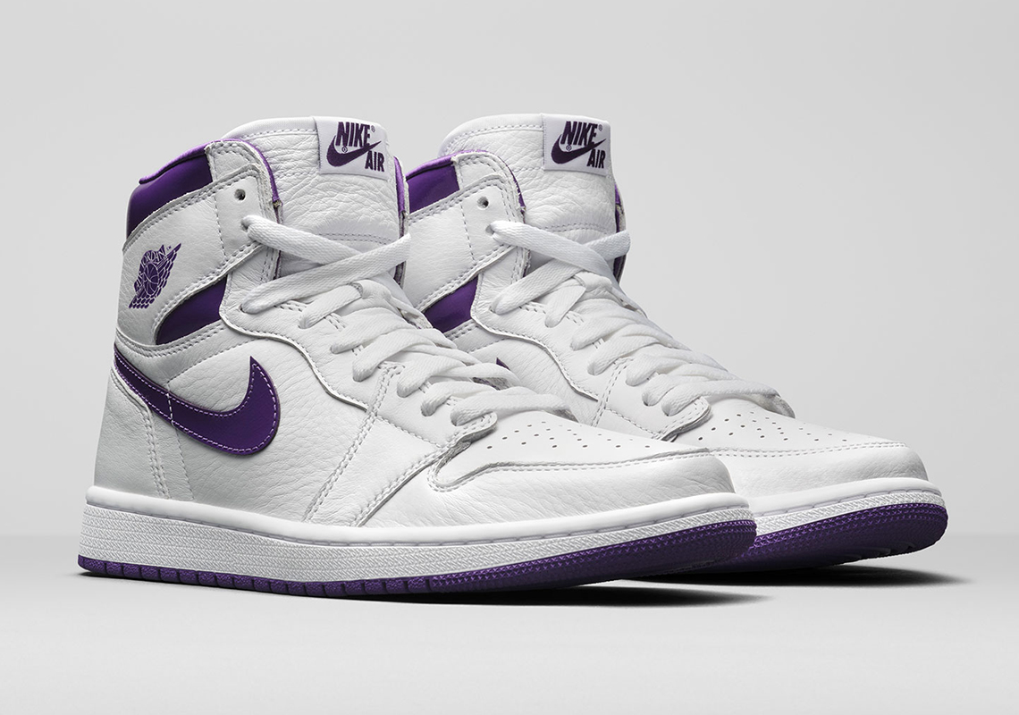 air-jordan-1-retro-high-og-womens-court-purple-official-photos-CD0461-151-1.jpg