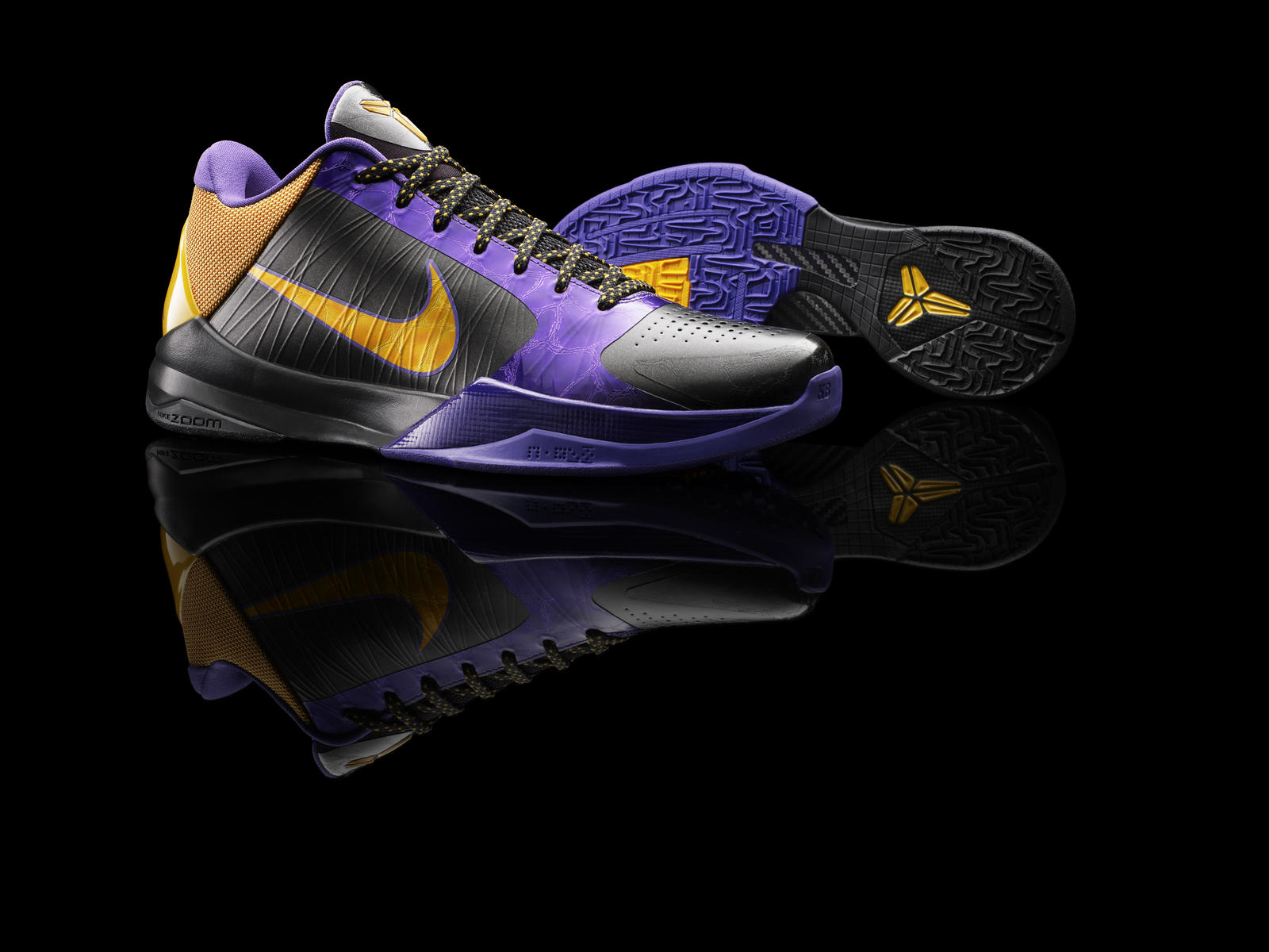 nike_zoom_kobe_v_product_14_native_1600.jpg