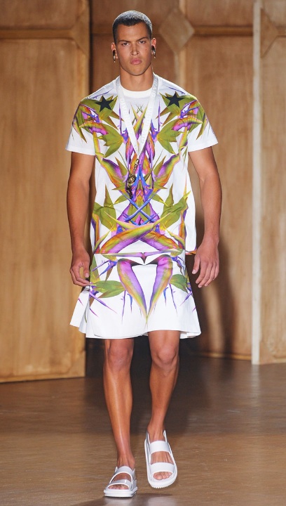 909ebef7a68a6c29_Givenchy-Spring-2012-Birds-Of-Paradise.jpg