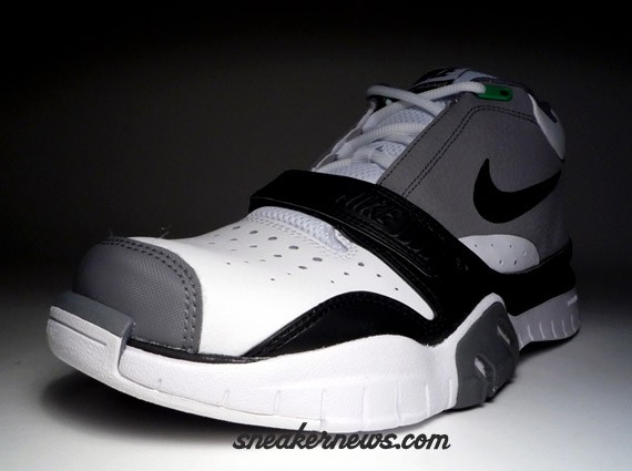 air-zoom-tennis-trainer-02.jpg