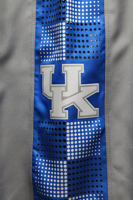 Sp12_BB_HypElt_Kentucky_Short_2_detail.jpg