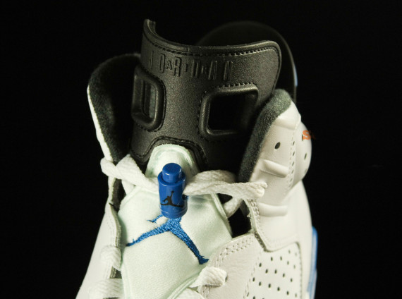 air-jordan-6-retro-sport-blue-07-570x424.jpg