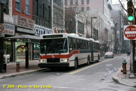 mid_SEPTA7028_033189_JDevlin.jpg