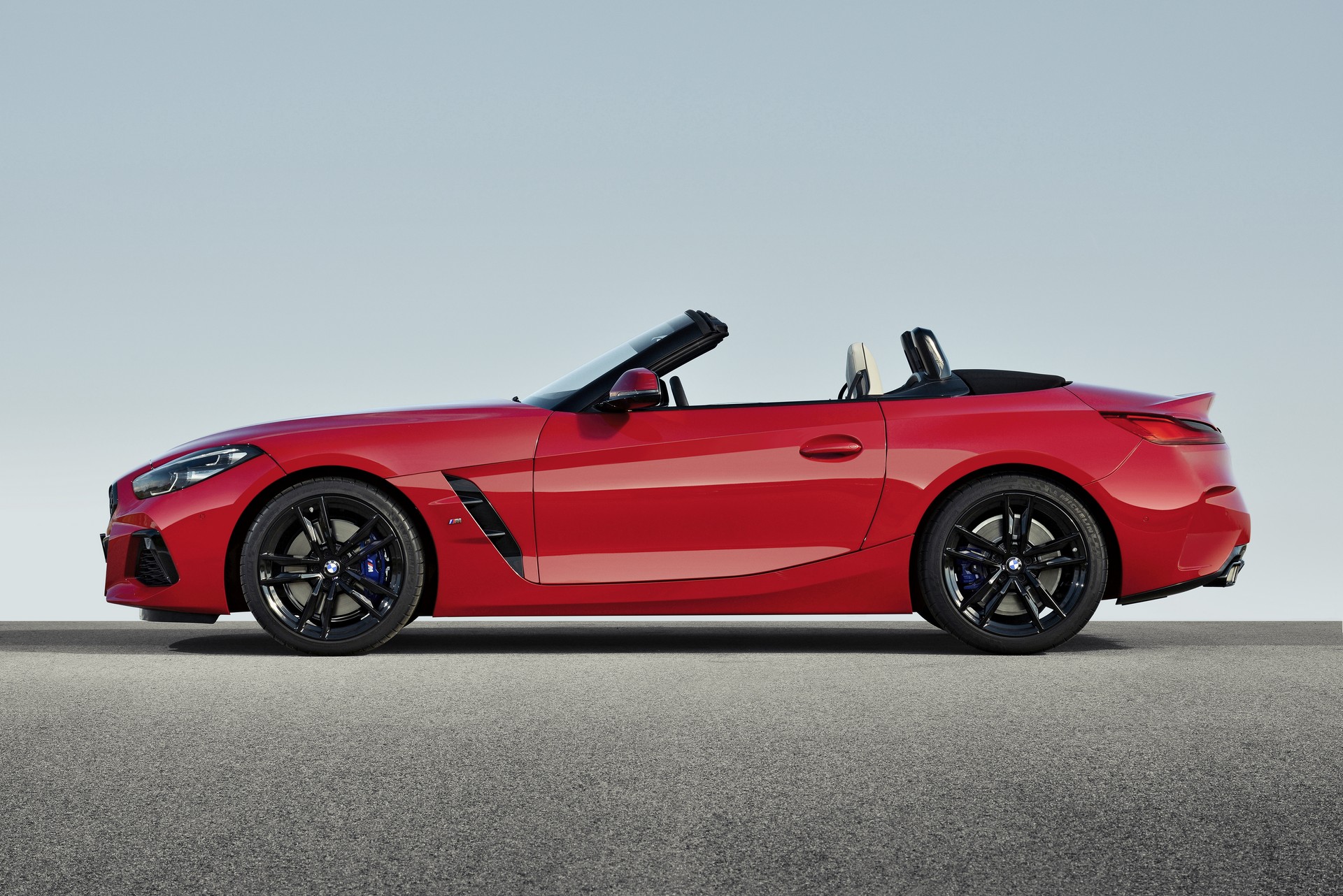 5451f66c-2019-bmw-z4-42.jpg