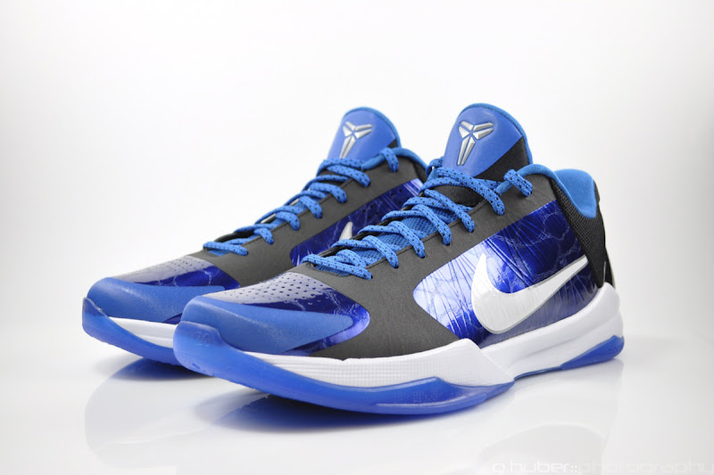 nike-kobe5-duke-10-web.jpg