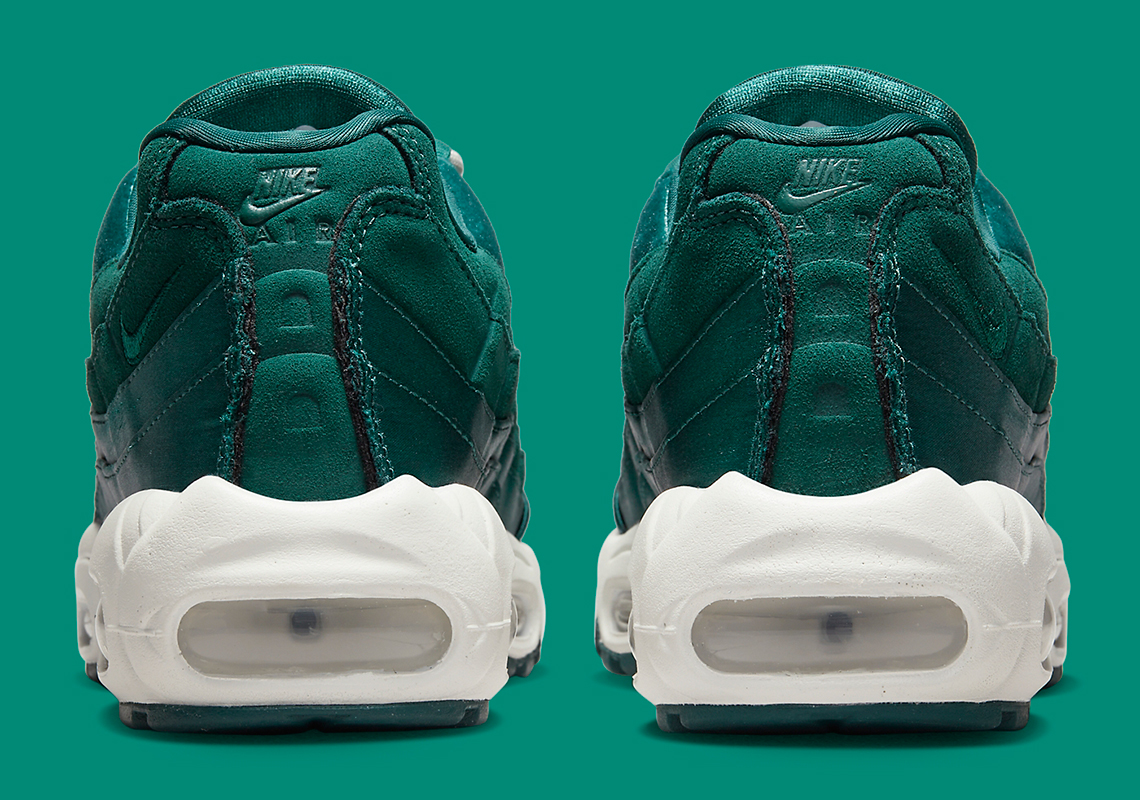 nike-air-max-95-green-velvet-release-date-9.jpg