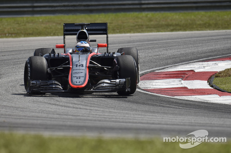 f1-malaysian-gp-2015-fernando-alonso-mclaren-mp4-30.jpg