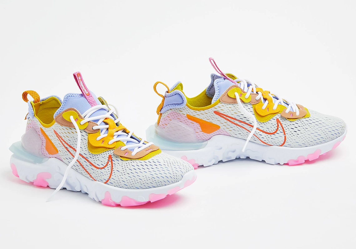 Nike-React-Vision-Saffron-CI7523-003-2.jpg