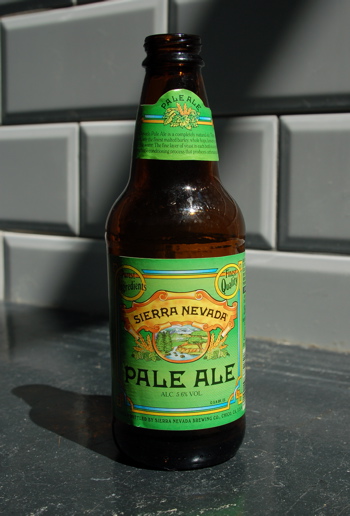 Sierra_Nevada_Pale_Ale_bottle.jpg