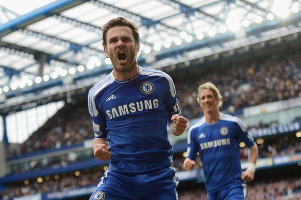 Juan%20Mata%20of%20Chelsea%20celebrates%20scoring%20the%20winning%20goal%20during%20the%20Barclays%20Premier%20League%20match%20between%20Chelsea%20and%20Wigan-806177