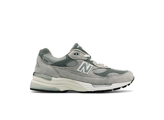 www.newbalance.com