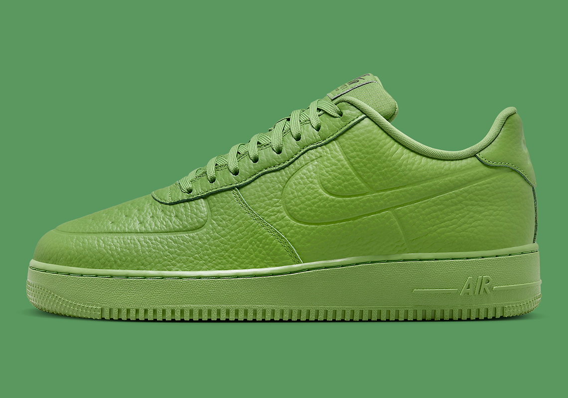 nike-air-force-1-low-waterproof-green-fb8875-300-4.jpg