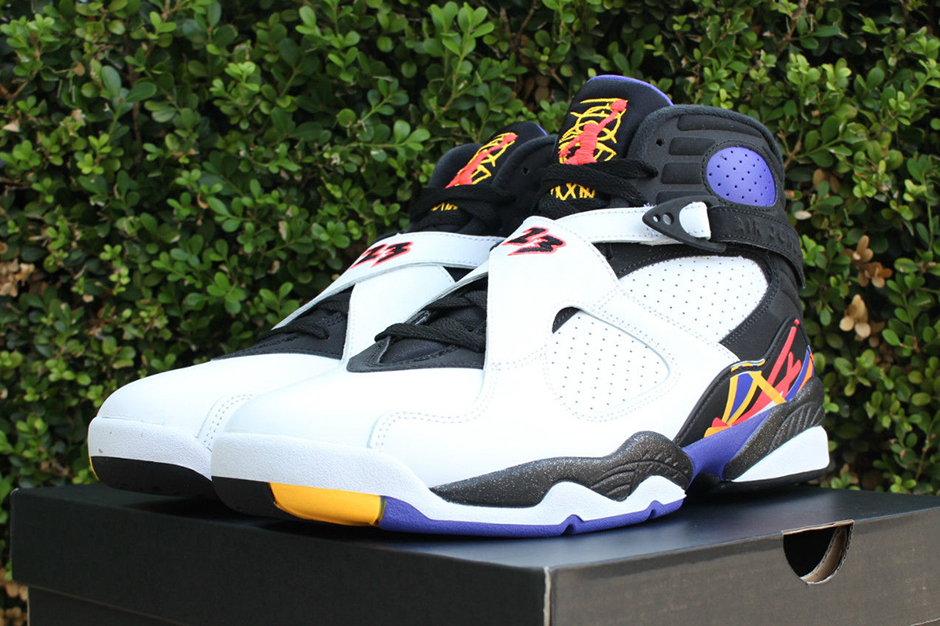 air-jordan-8-three-peat-release-info-ebay-04.jpg