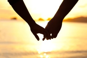 images-of-couples-holding-hands.jpg