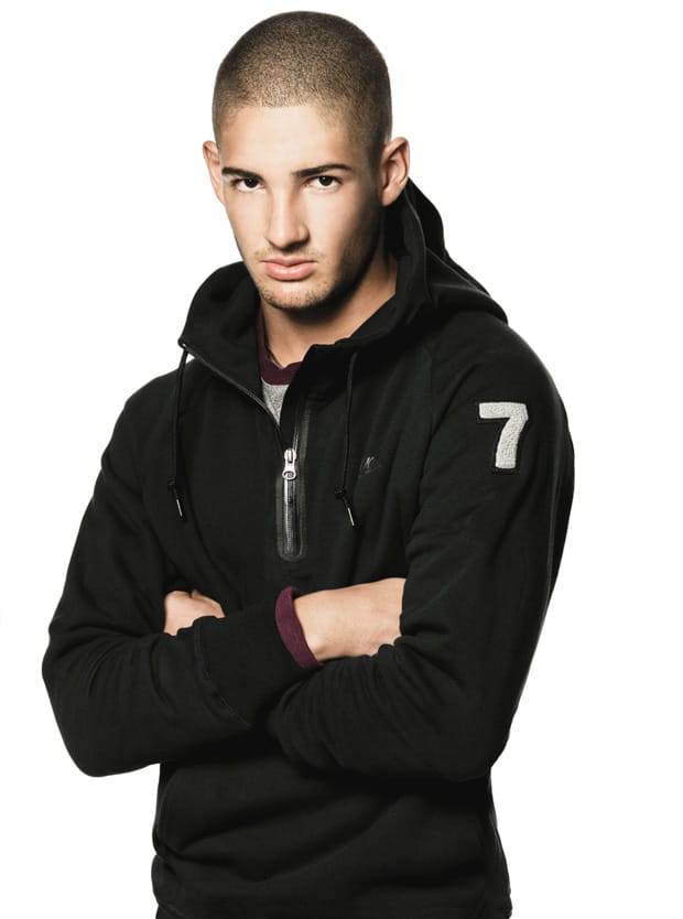 nike-sportswear-aw77-hoodie-style-photo-shoot-13.jpg