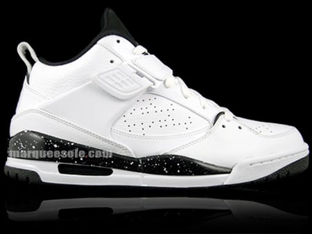 air-jordan-flight-45-white-black-silver-4.jpg