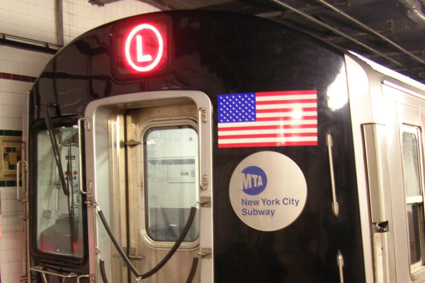 19-l-train-subway.w710.h473.2x.jpg