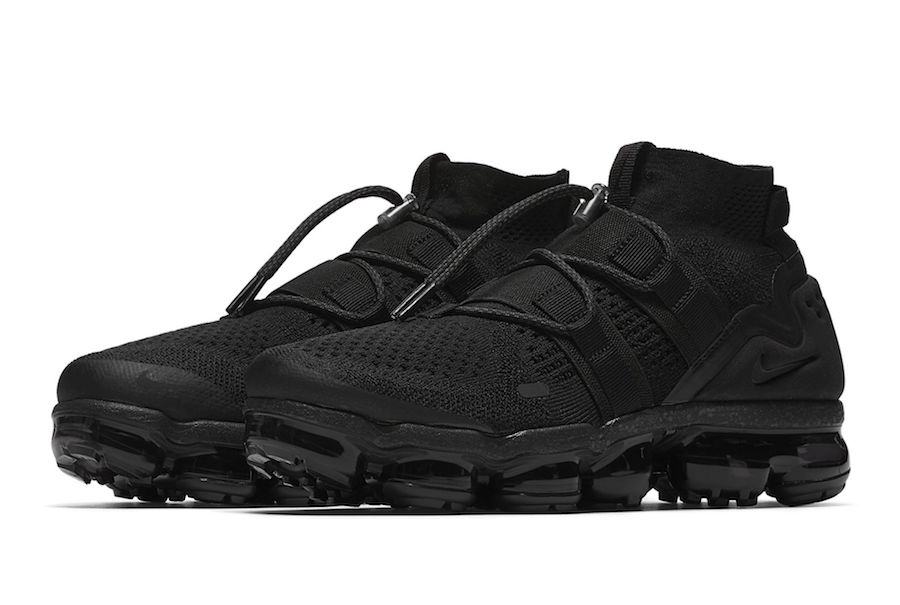 nike-air-vapormax-flyknit-utility-triple-black.jpg