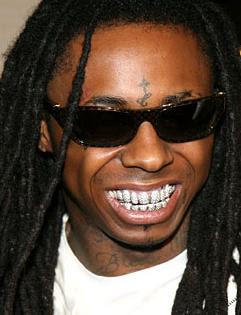 lil_wayne%28008-headshot-teeth-grill-smile-med%29.jpg