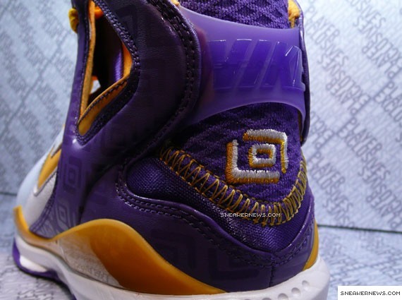 huarache-08-lakers-04.jpg