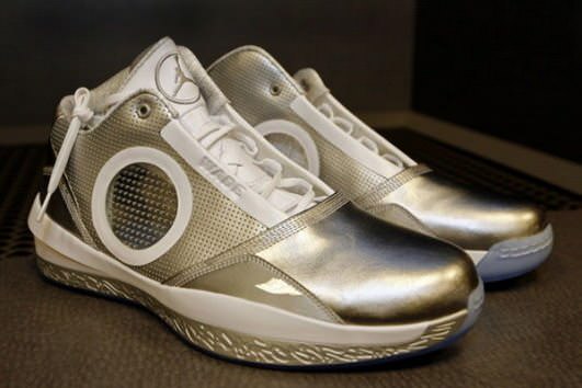 air-jordan-2010-all-star-game-for-dwyane-wade-1.jpg