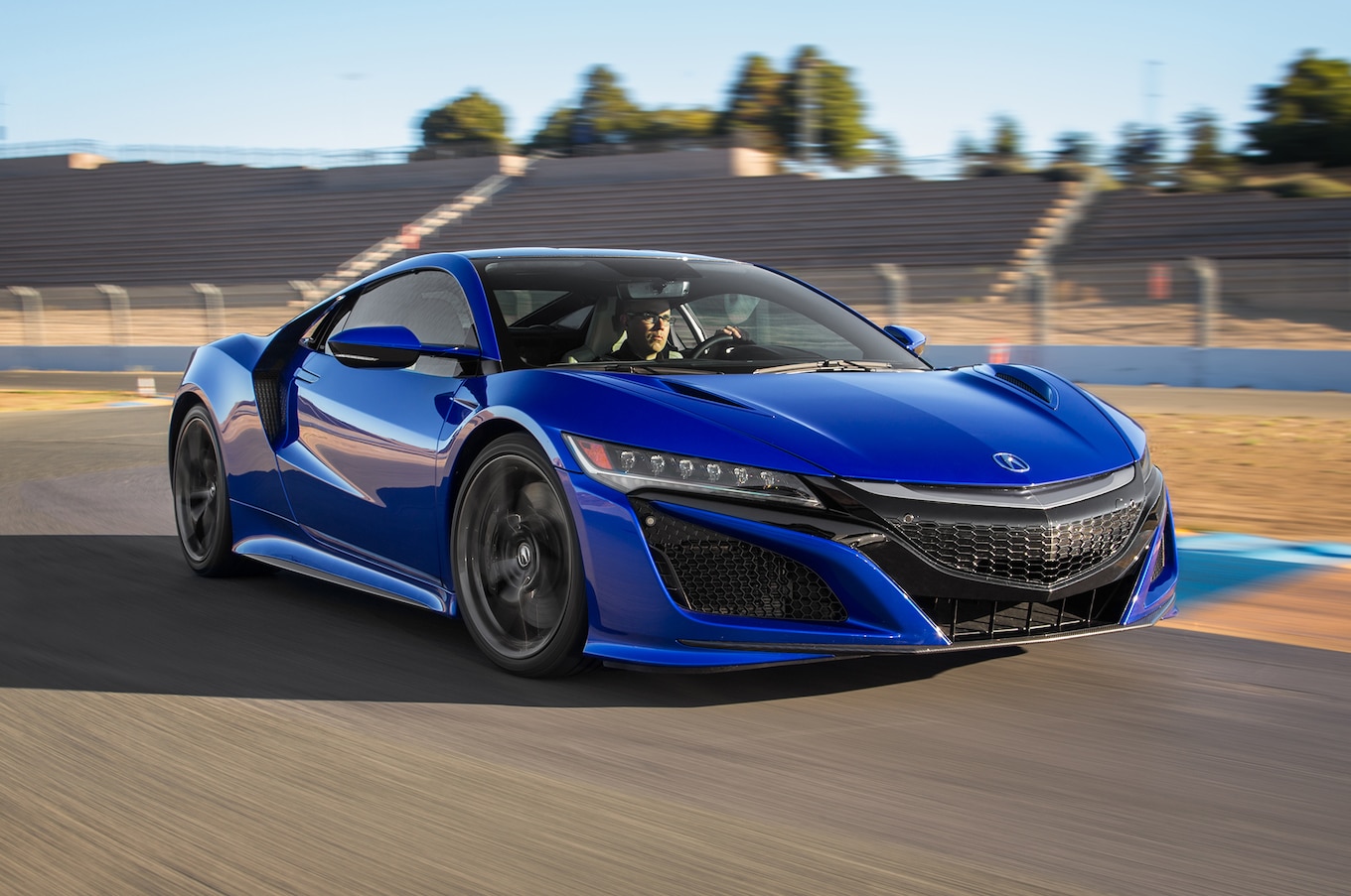 2017-Acura-NSX-front-three-quarter-motion3.jpg