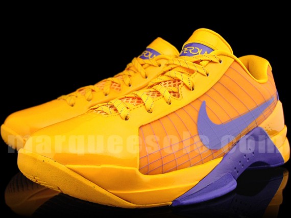 hyperdunk-lo-SPool-M-1m-570x427.jpg