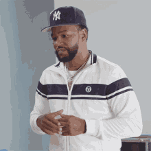 i-see-you-camron.gif