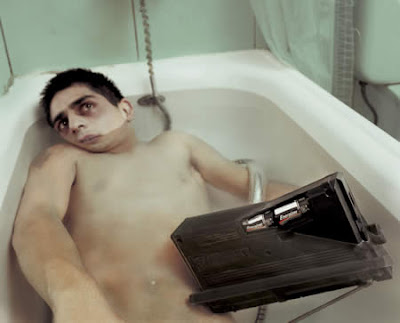 energizer_electrocuted_bath_tub.jpg