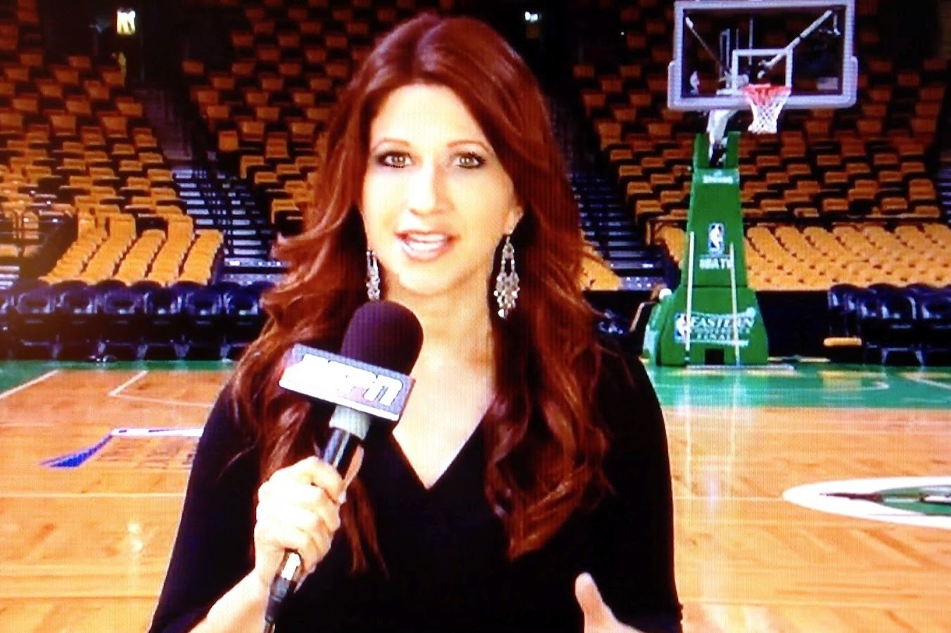 Rachel-Nichols-ESPN_crop_exact.jpg