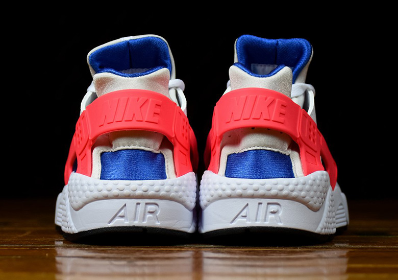 nike-air-huarache-ultramarine-available-now-2.jpg