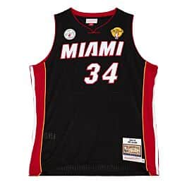 www.mitchellandness.com