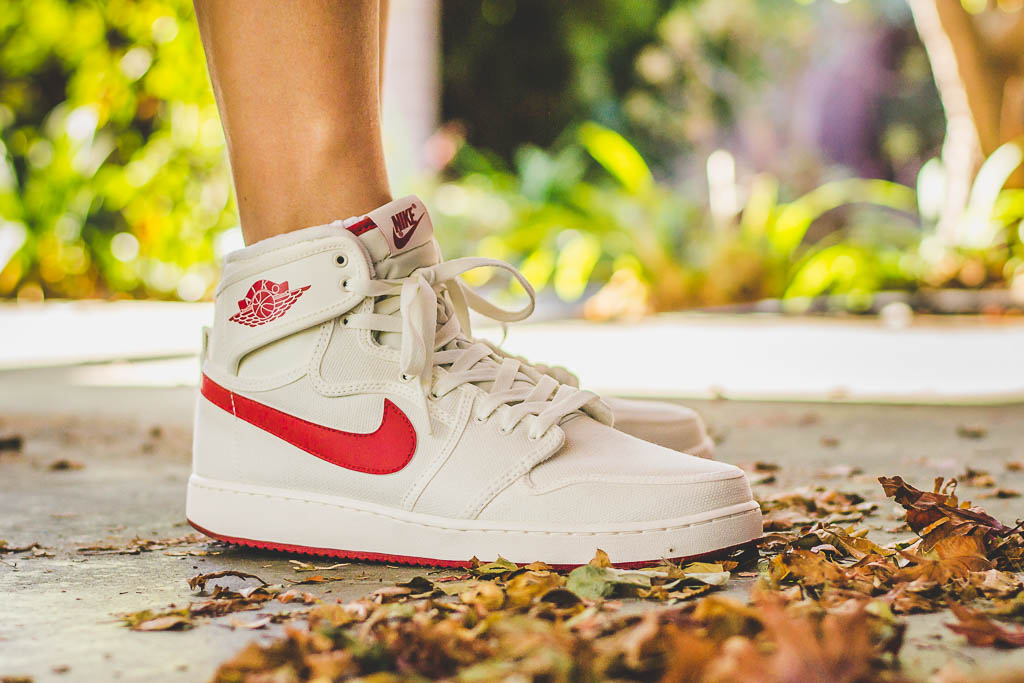 Air-Jordan-1-KO-Sail-Varsity-Red.jpg