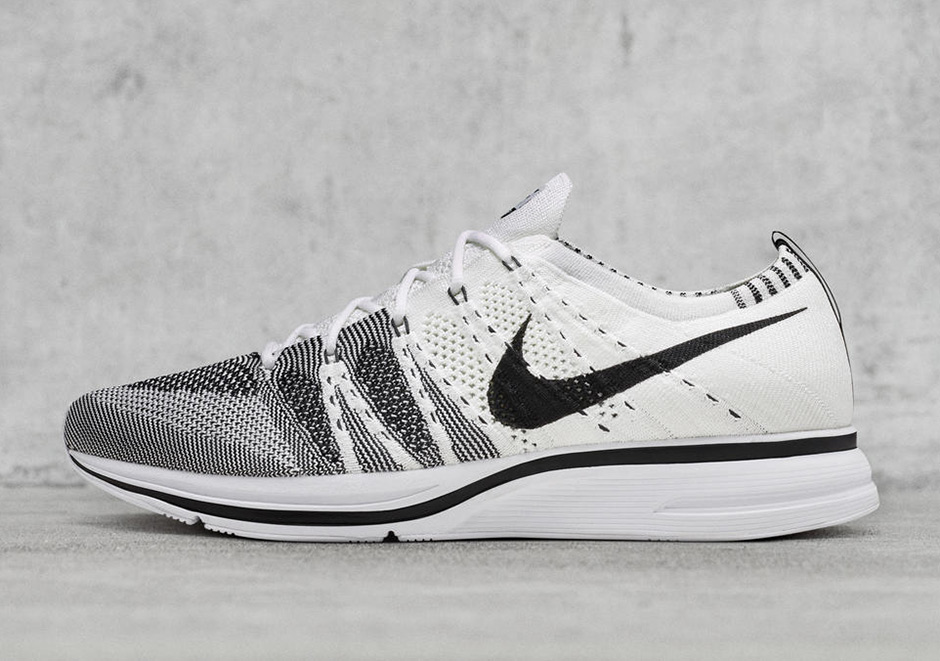 nike-flyknit-trainer-white-black-global-release-date.jpg