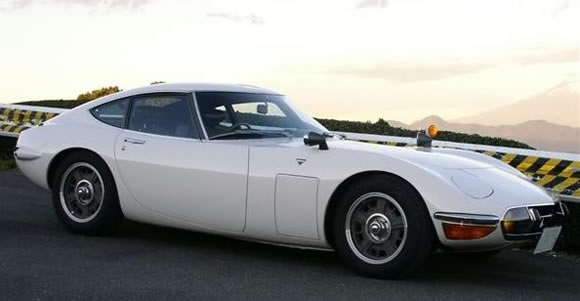 toyota2000gt1.jpg