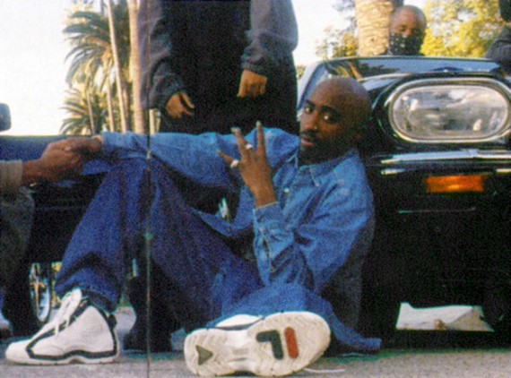 tupac_fila.jpg