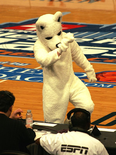 uconn-mascot.jpg