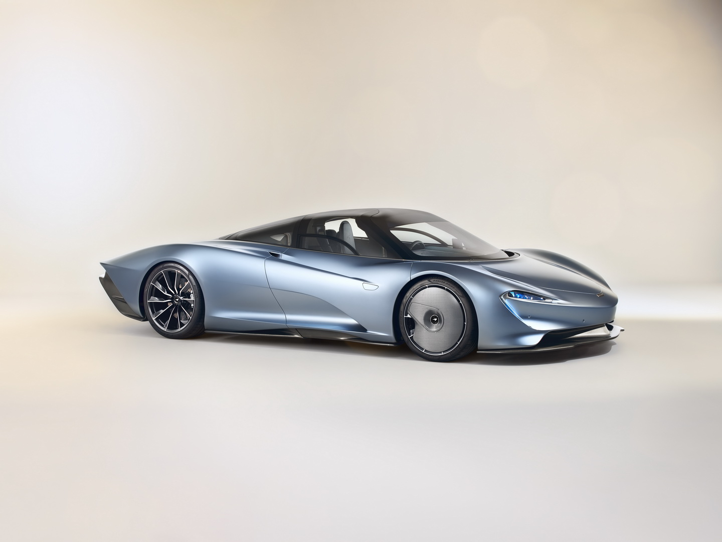 0b20f23e-mclaren-speedtail-3.jpg